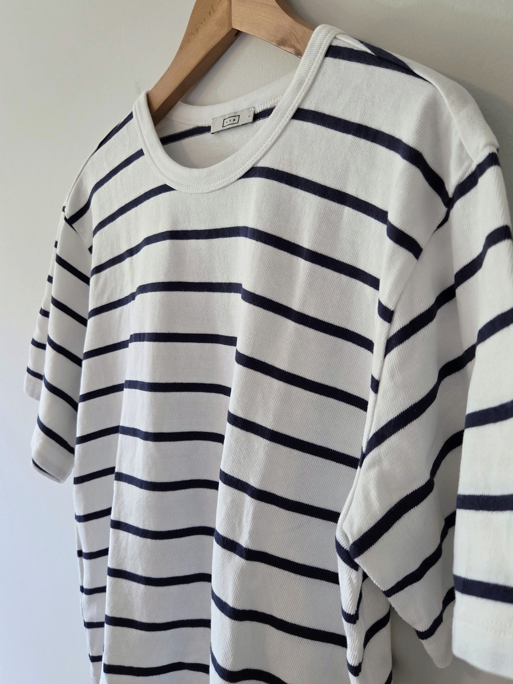 AYR The Practice Tee Dime Knit Tee Shirt - Expat White / Navy Blue - Large - Picture 6 of 11